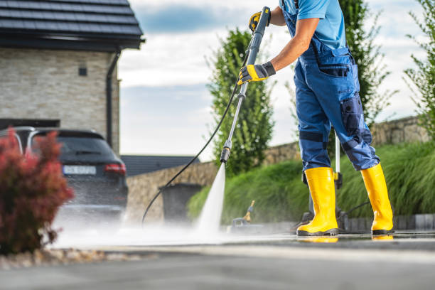 Best Sidewalk Pressure Washing  in Woodlands, CA